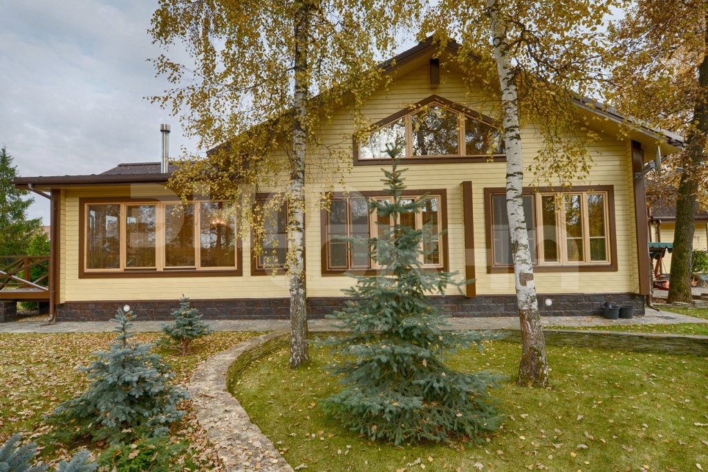 Деревянные окна для дачи в Верховье